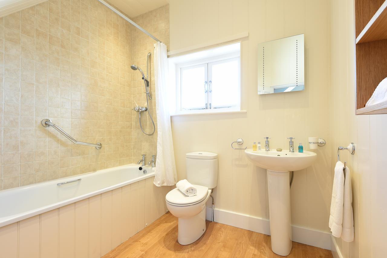 St Marys Hall Hotel Hugh Town Extérieur photo