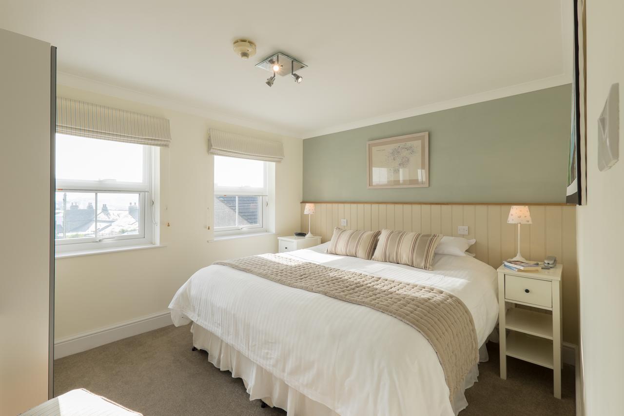 St Marys Hall Hotel Hugh Town Extérieur photo