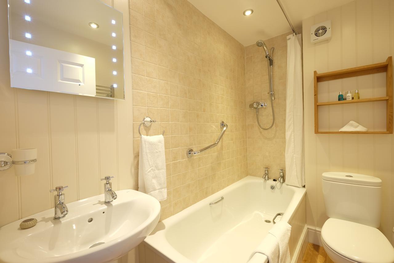 St Marys Hall Hotel Hugh Town Extérieur photo
